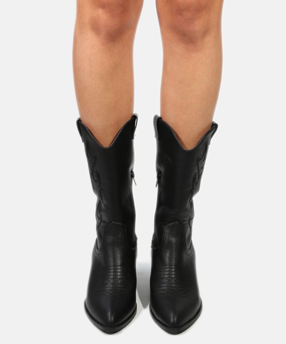 Botas cowboy media caña tacón  image number null